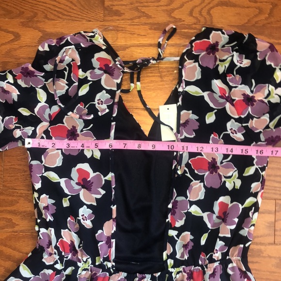 Floral Long Sleeve Open Back Dress - Picture 6 of 11